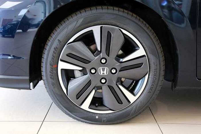 Honda Jazz 1.5 Advance RFK SHZ LHZ PDC LED