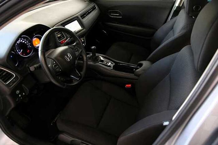 Honda HR-V Elegance Navi SHZ PDC AHK