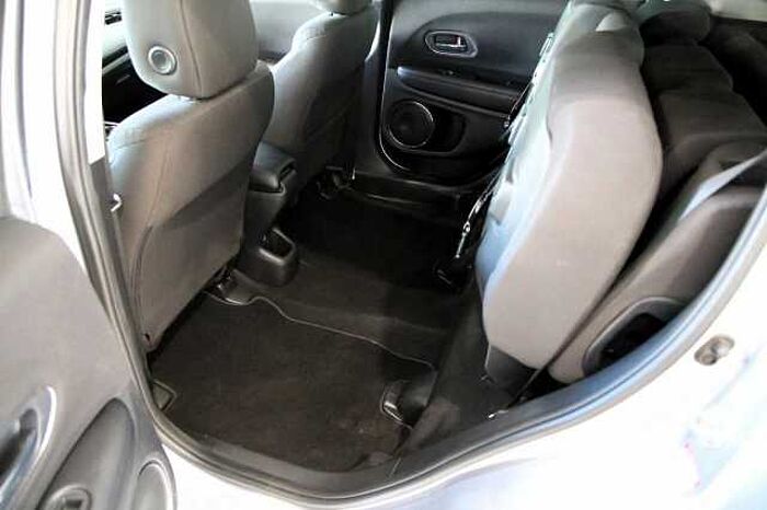 Honda HR-V Elegance Navi SHZ PDC AHK