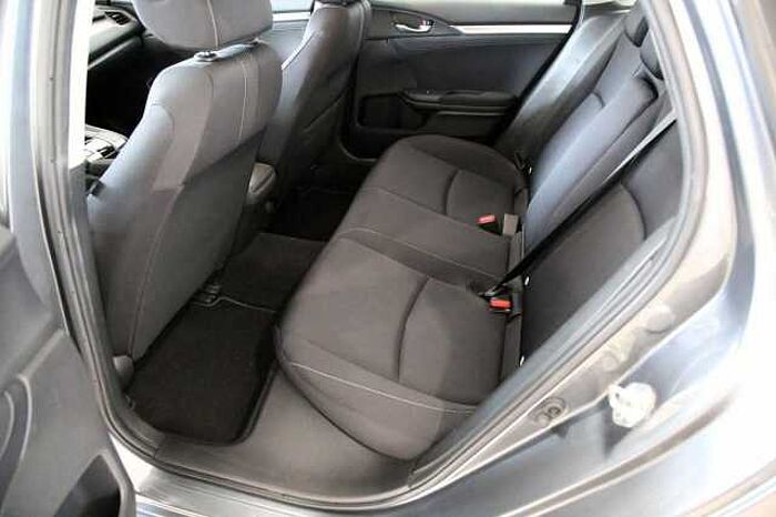 Honda Civic 1.6 i-DTEC Elegance Navi RFK SHZ