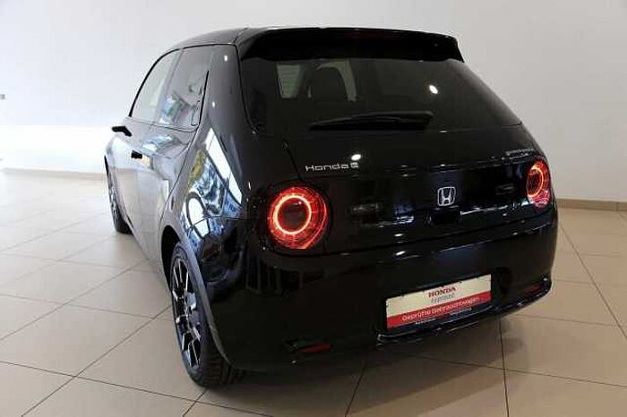 Honda e Advance 17' Pano, RFK, SHZ, LHZ