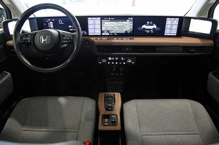 Honda e Advance 17' Pano, RFK, SHZ, LHZ