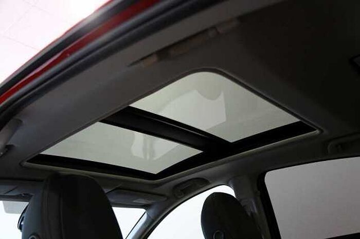 Honda HR-V Executive Pano, RFK, SHZ, DAB