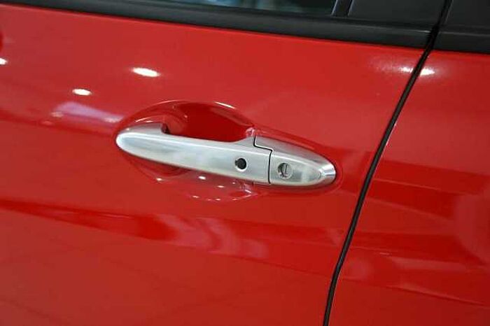 Honda HR-V Executive Pano, RFK, SHZ, DAB