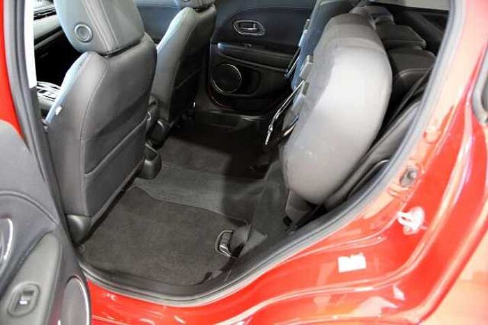 Honda HR-V Executive Pano, RFK, SHZ, DAB