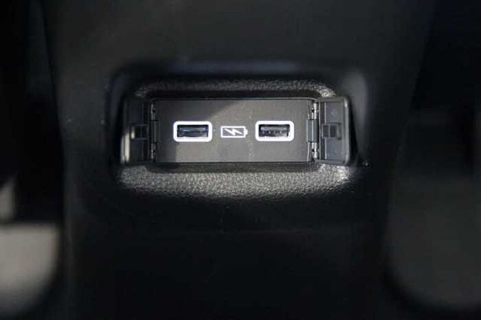 Honda Jazz 1.5 i-MMD Crosstar Executive Navi RFK SHZ