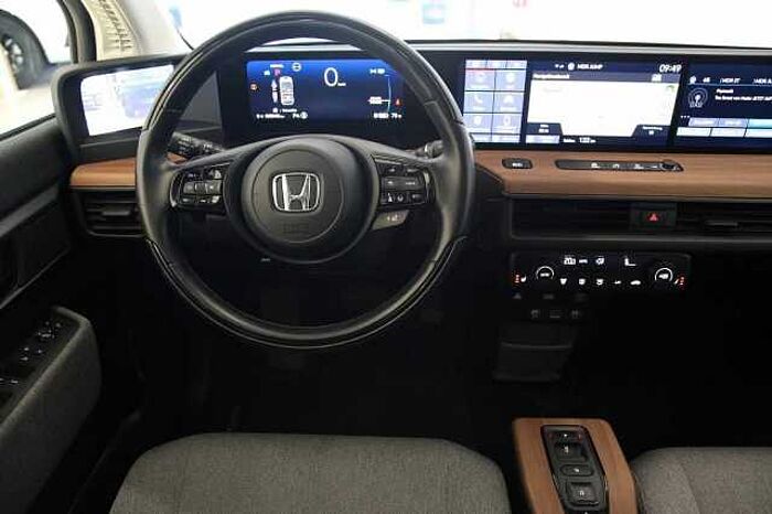 Honda e Advance