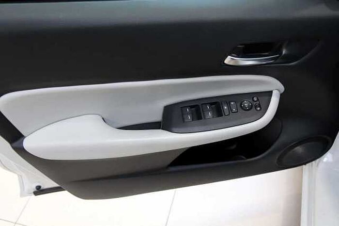 Honda Jazz 1.5 i-MMD Executive/Navi/Kamera/DAB/Allwett