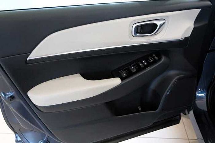 Honda HR-V Advance Style RFK, SHZ, LHZ, Navi, DAB