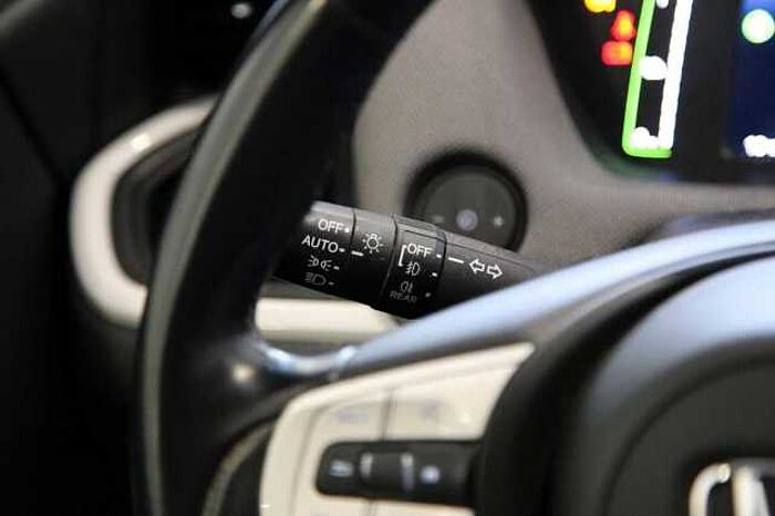 Honda Jazz 1.5 Hybrid Crosstar Executive SKR+WKR Navi