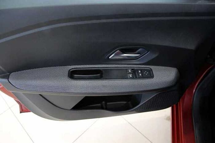 Dacia Sandero III Comfort AZV PDC Navi SHZ Allwetter