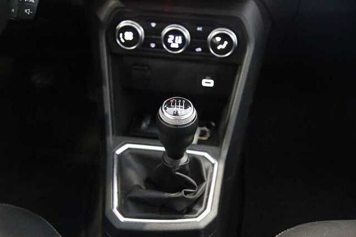 Dacia Sandero III Comfort AZV PDC Navi SHZ Allwetter