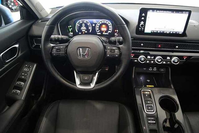 Honda Civic 5-trg. e:HEV Advance RFK, Pano, SHZ, AZV,