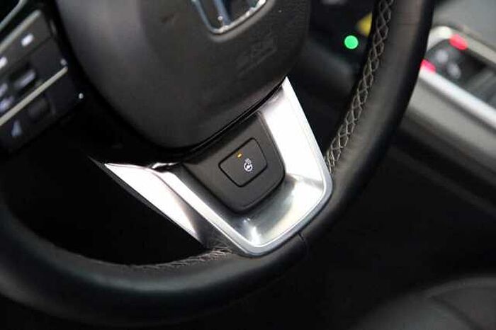 Honda Civic 5-trg. e:HEV Advance RFK, Pano, SHZ, AZV,