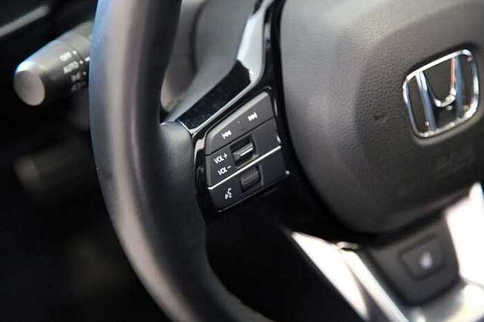 Honda Civic 5-trg. e:HEV Advance RFK, Pano, SHZ, AZV,