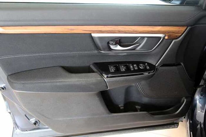 Honda CR-V 2.0 HYBRID 4WD Elegance RFK/AHK/SHZ