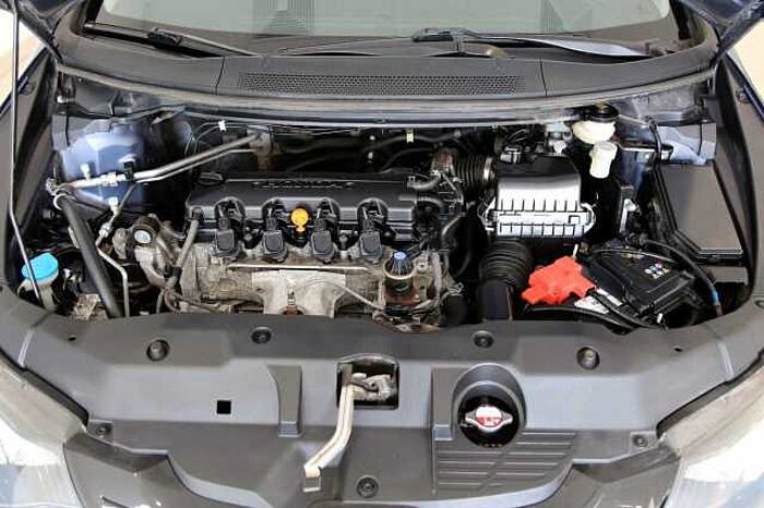 Honda Civic Lim. 5-trg. 1.8 Comfort PDC Allwetterreif.