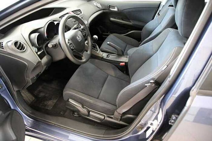 Honda Civic Lim. 5-trg. 1.8 Comfort PDC Allwetterreif.