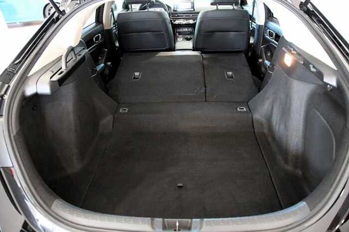 Honda Civic 5-trg. e: HEV Advance RFK, Pano, SHZ, AZV,