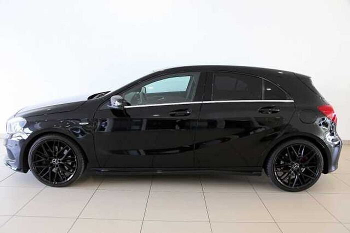 Mercedes-Benz A 250 A A 250 Sport Harman Kardon SHZ Navi