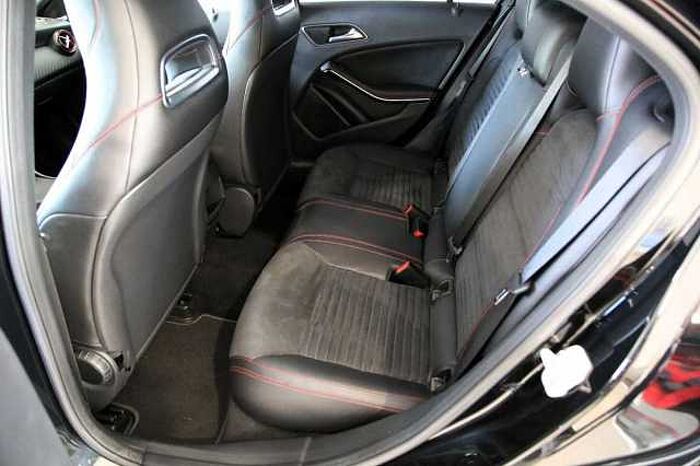 Mercedes-Benz A 250 A A 250 Sport Harman Kardon SHZ Navi