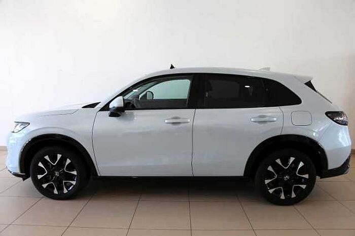Honda ZR-V e:HEV Advance SHZ v+h Pano HUD Bose e-Sitze