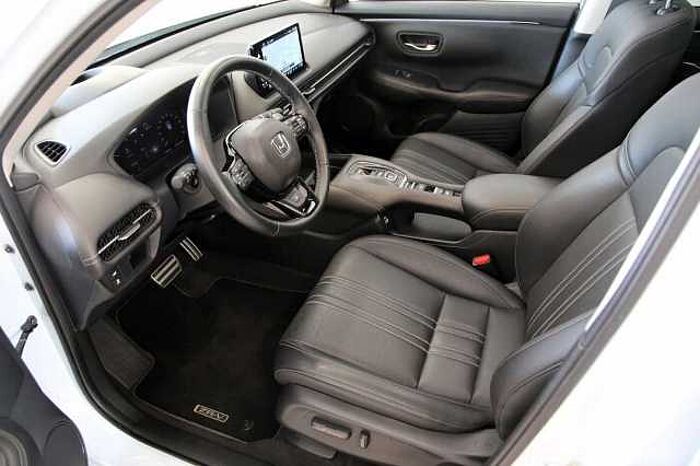Honda ZR-V e:HEV Advance SHZ v+h Pano HUD Bose e-Sitze