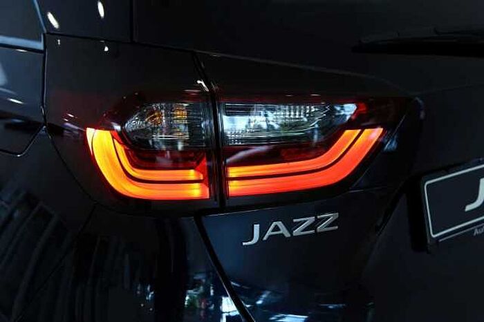 Honda Jazz 1.5 i-MMD Hybrid Advance RFK Navi SHZ LHZ