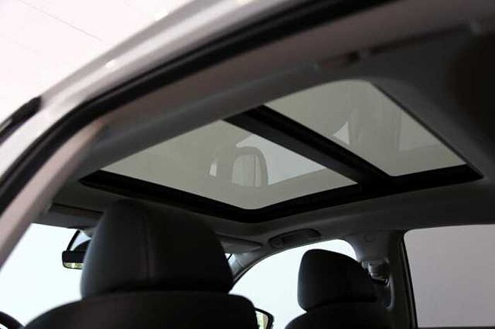 Honda Civic Lim. 5-trg. e:HEV Advance AZV Pano Bose