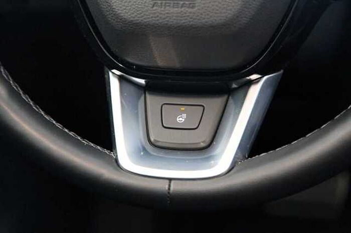 Honda Civic Lim. 5-trg. e:HEV Advance AZV Pano Bose