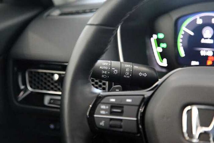 Honda Civic Lim. 5-trg. e:HEV Advance AZV Pano Bose