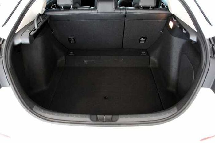 Honda Civic Lim. 5-trg. e:HEV Advance AZV Pano Bose