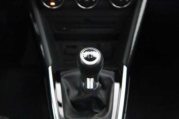 Mazda 2 Lim. Kizoku RFK PDC SHZ DAB