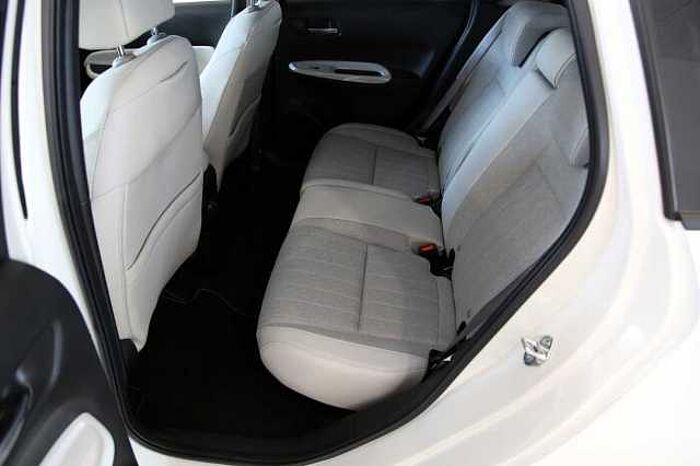 Honda Jazz 1.5 i-MMD Hybrid Executive RFK DAB Navi SHZ