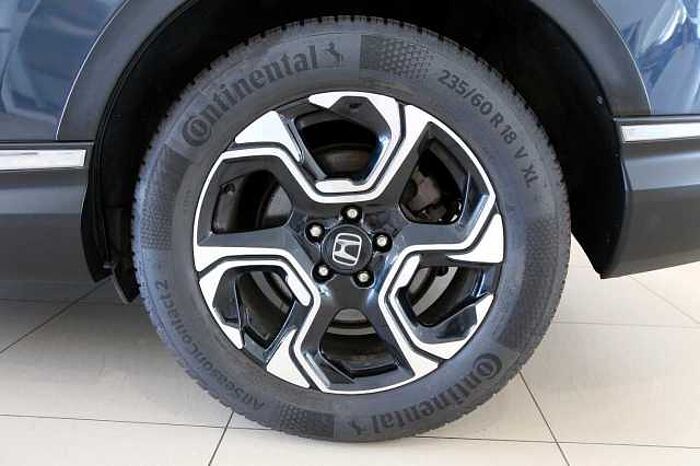 Honda CR-V 2.0 HYBRID 4WD Executive AZV RFK Pano HUD