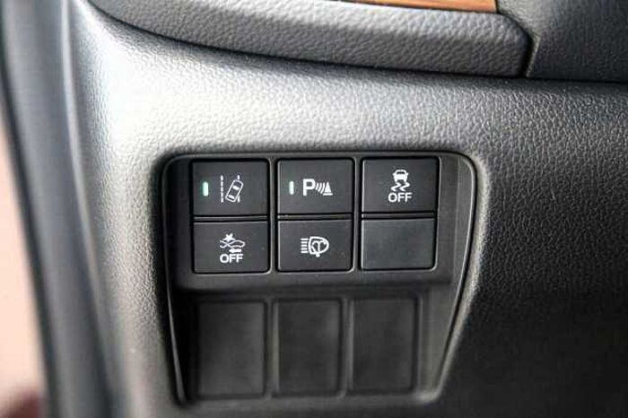 Honda CR-V 1.5 T 4WD Elegance RFK PDC DAB Navi