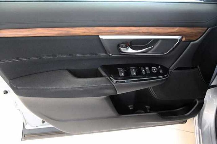 Honda CR-V 1.5 T 4WD Elegance RFK PDC Navi DAB