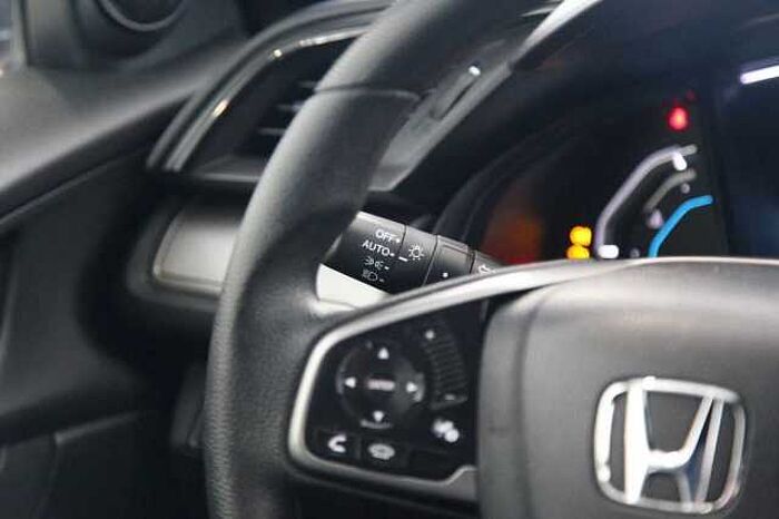 Honda Civic Lim. 5-trg. 1.0 Comfort sehr gepflegt
