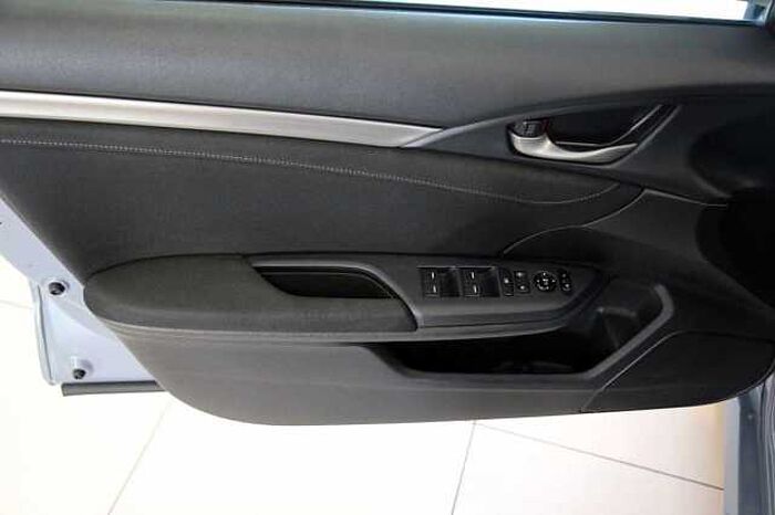Honda Civic Lim. 5-trg. 1.0 Comfort sehr gepflegt