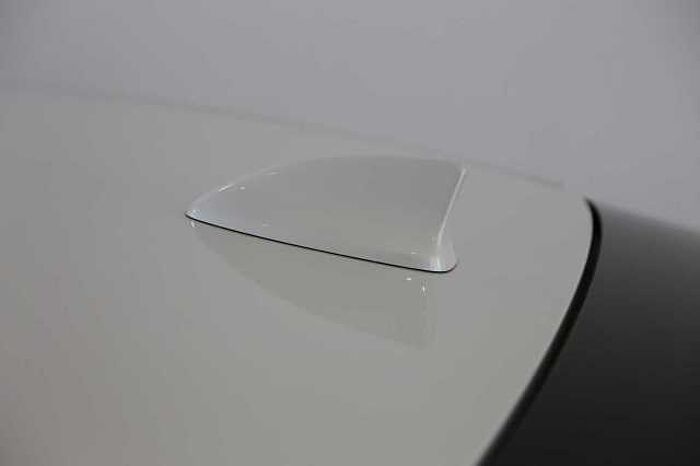 Honda Civic Lim. 5-trg. e:HEV Elegance RFK SHZ DAB