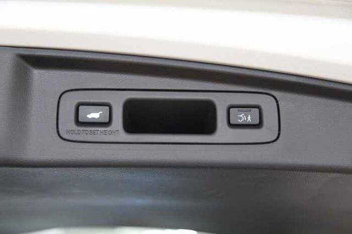 Honda CR-V e:HEV Advance AWD 360Grad Kamera Bose HUD